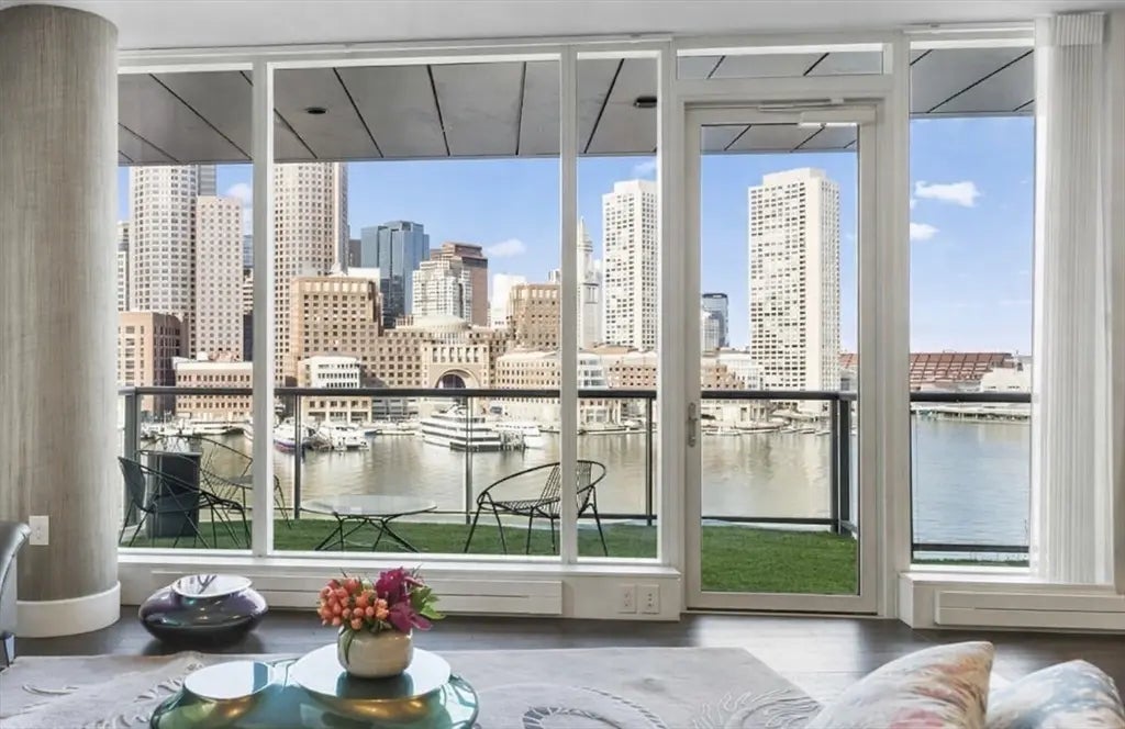 22 Liberty Dr #7m, Boston