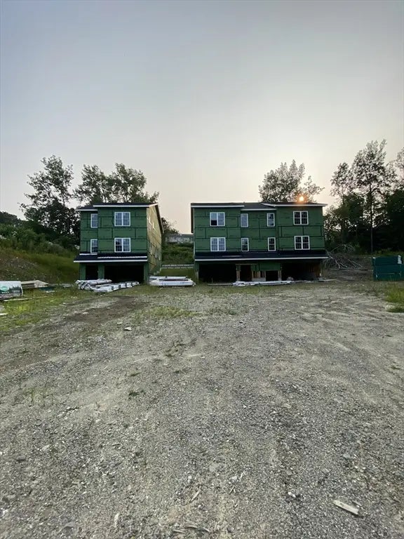 47r Yarnie #8a, Worcester