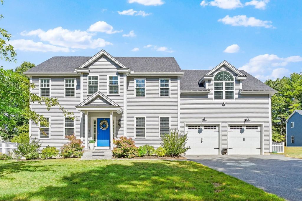 4 Wisteria Lane, Maynard