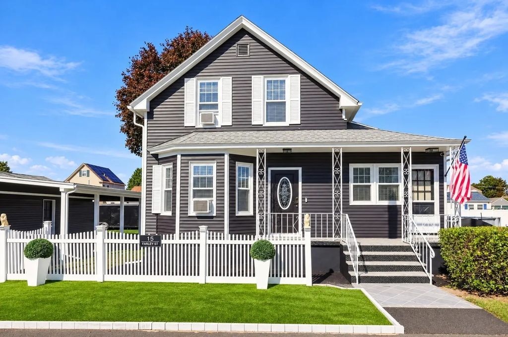 15 Farley St, Methuen