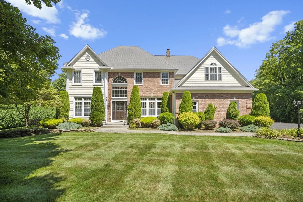 7 Rising Corner Road, Southwick