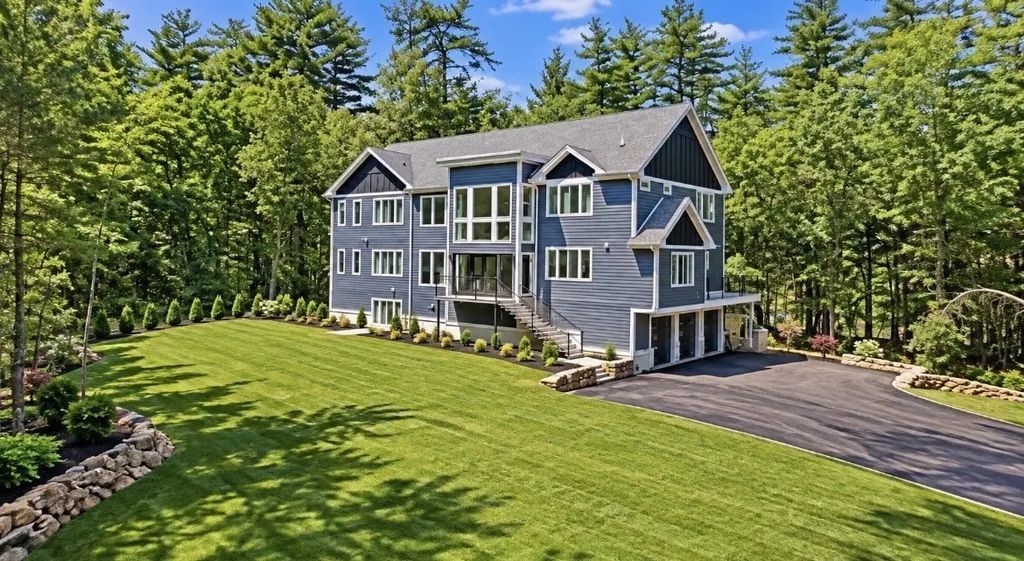 8 Mill Rd, Rowley