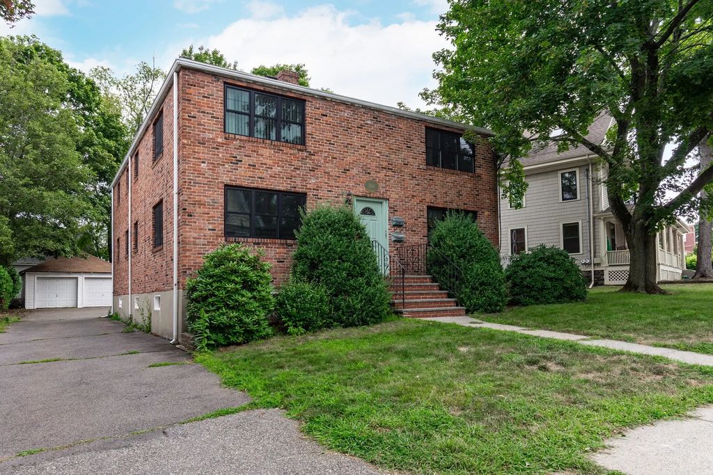 388 Crescent St. #1, Waltham