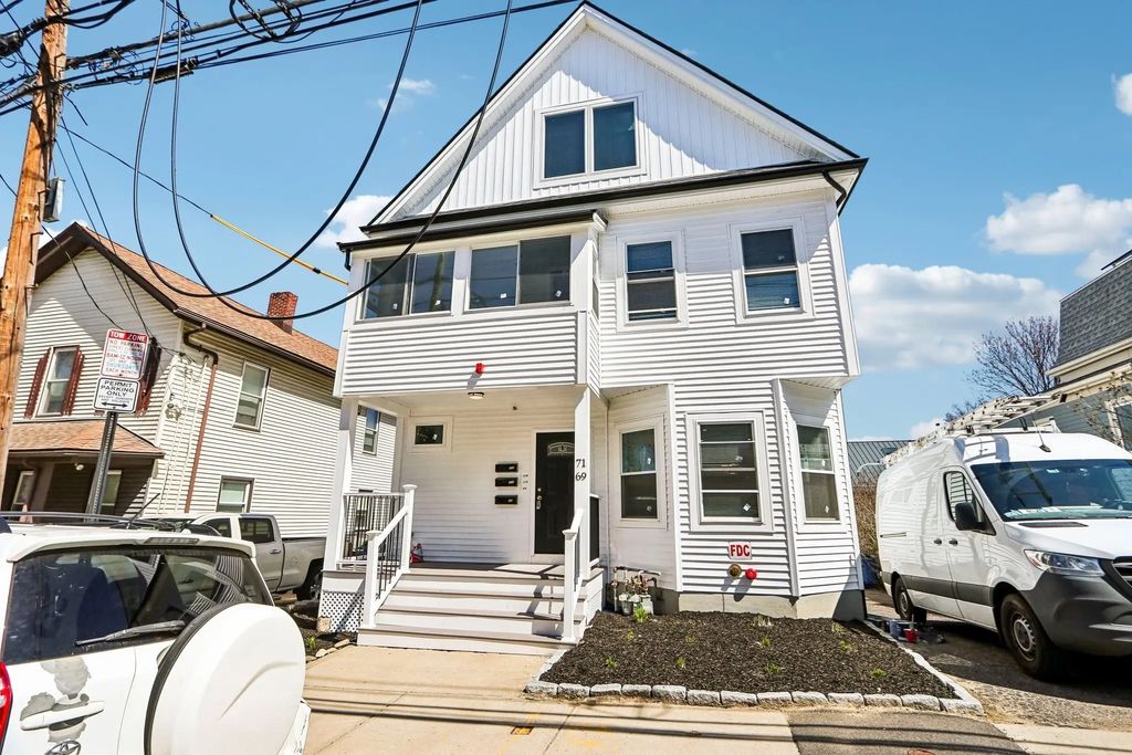 69 Albion St #69, Somerville