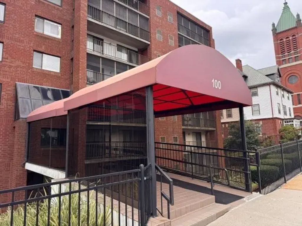 100 High St #702, Medford