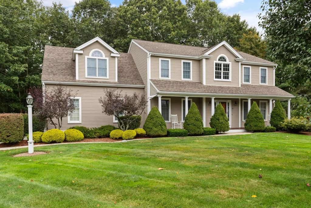 19 Acorn Rd, Easton