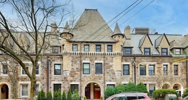 322 Tappan St #2, Brookline
