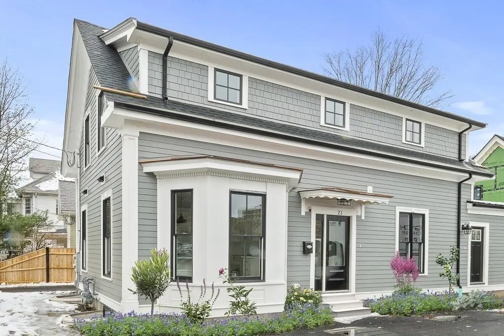 21 Pearl Street #21, Newton