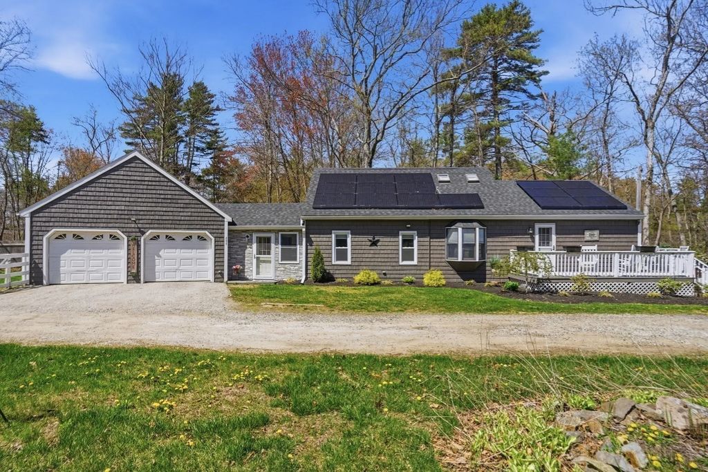 299 Clarke Road Ext, Sturbridge