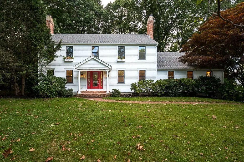 6 Olde Meetinghouse Road, Westborough