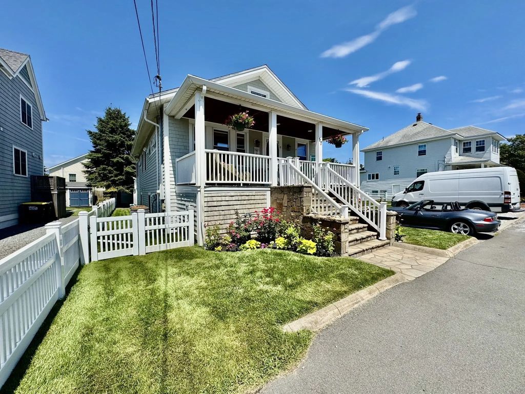 57 D Street Incl Util To A Cap #9/1-5/31, Hull