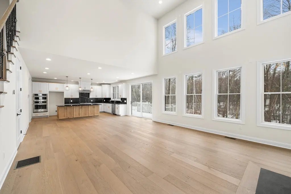 13 Fitch Ave #19, Hopkinton