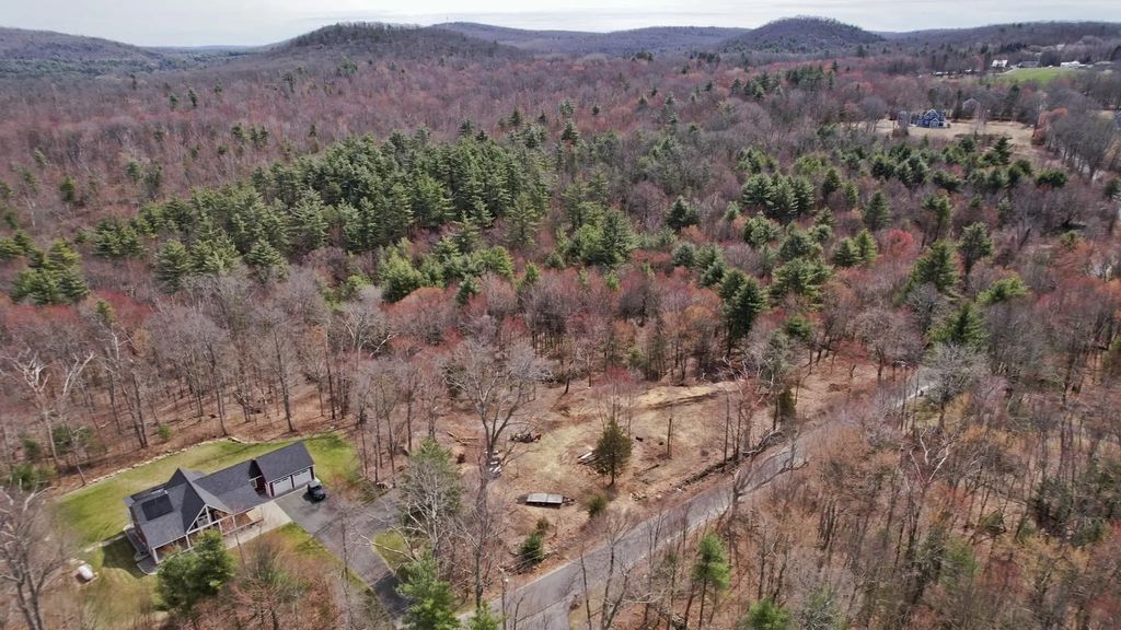 11v Old Reed Road, Monson
