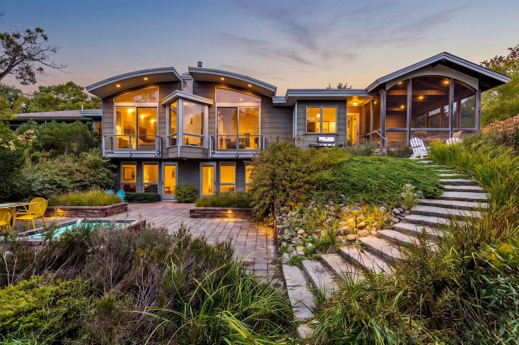 4 Sylvias Way, Truro