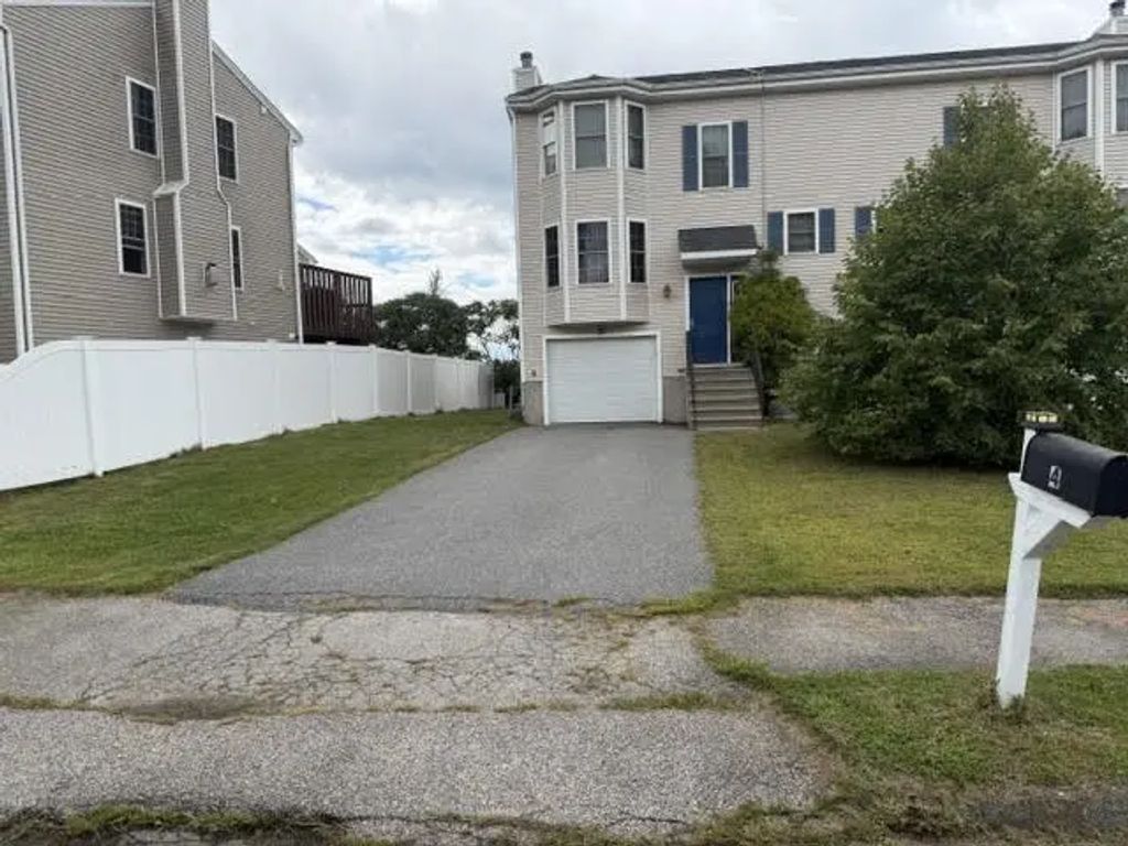 4 Pearlbush Path, Worcester