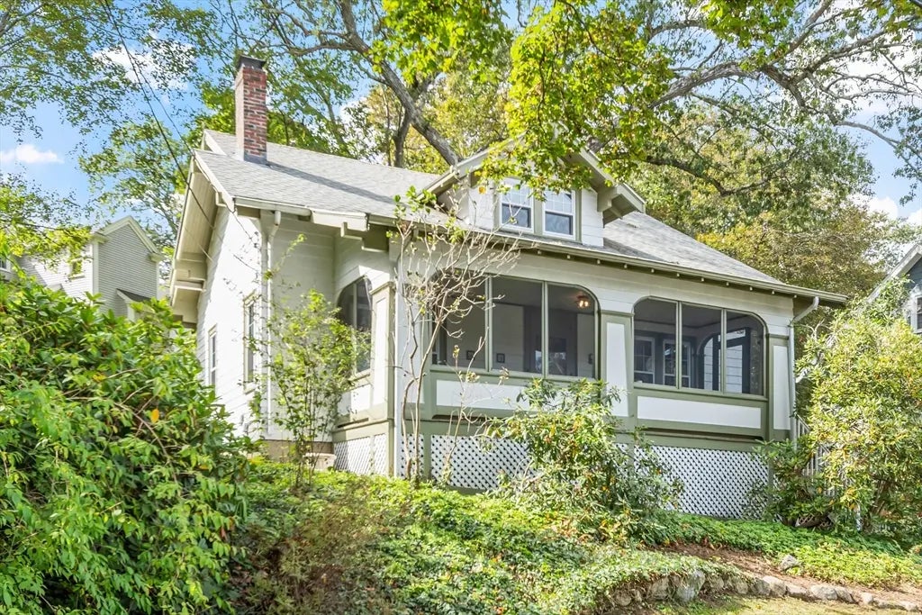 35 Tower Road, Lexington