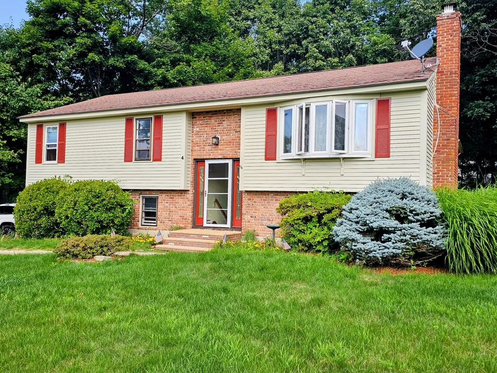 4 Sycamore Dr, Rutland