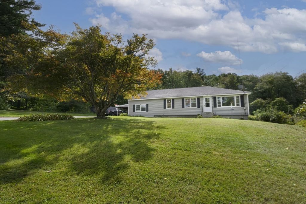 223 Federal Hill Rd, Oxford