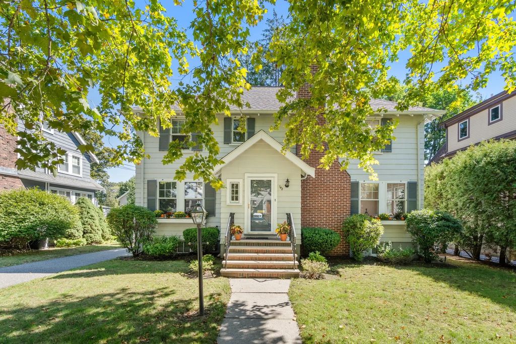 142 Claflin Street, Belmont