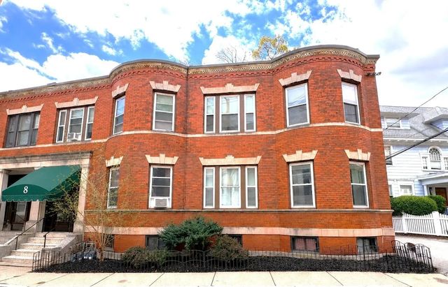 8 Colliston Rd, Boston