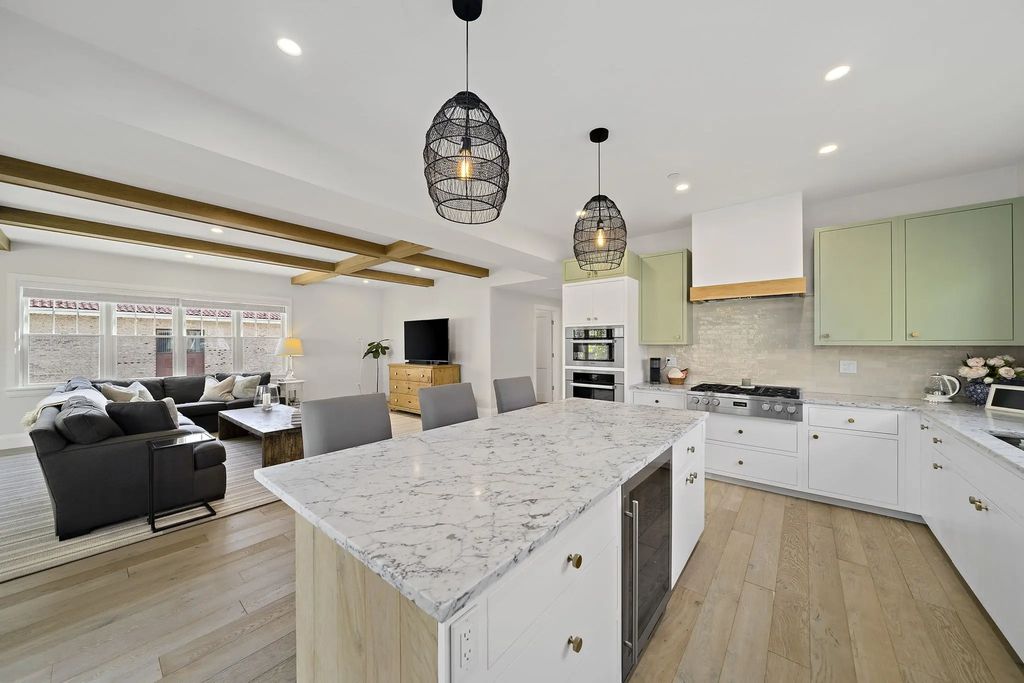 144 Linden Street #2, Wellesley