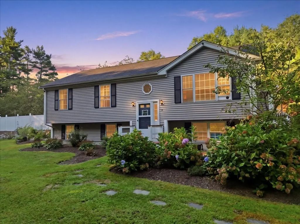 15 Old Center St, Middleboro