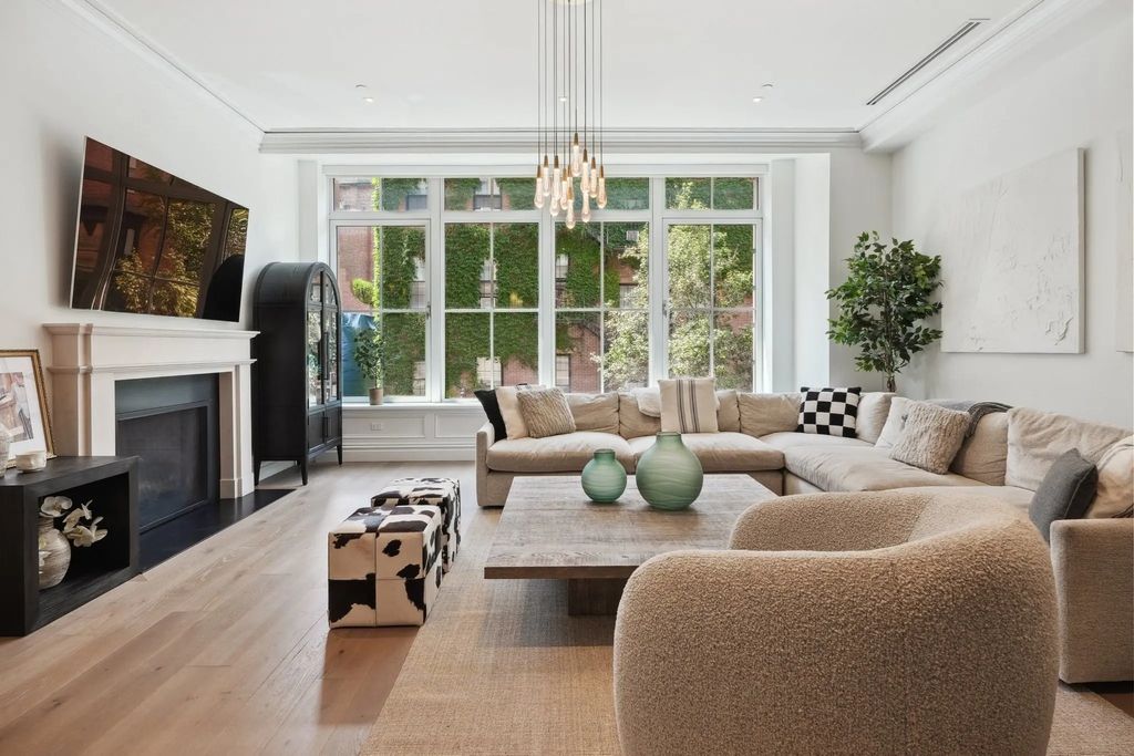 32 Derne St #2b, Boston