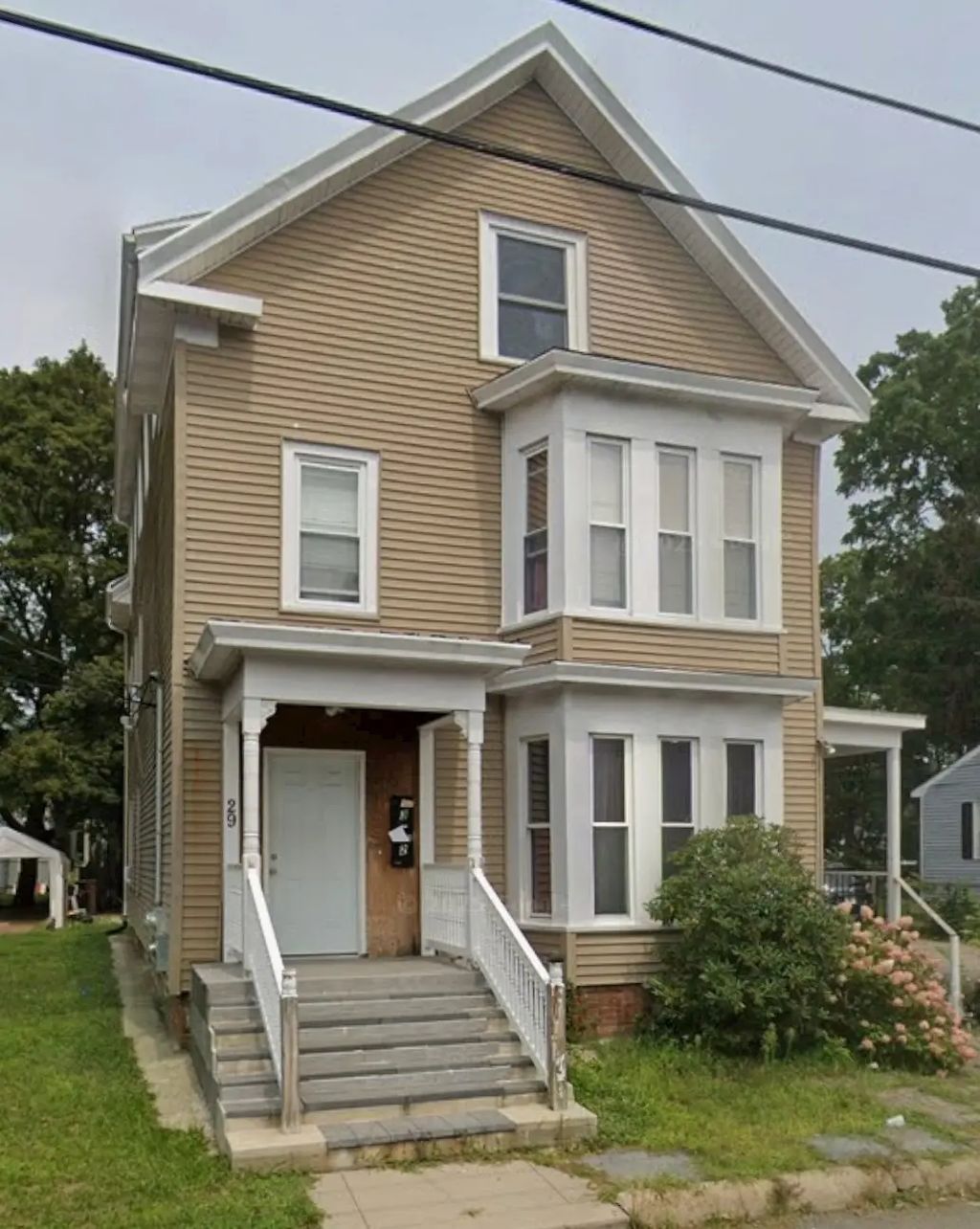 29 Winthrop St #2, Brockton