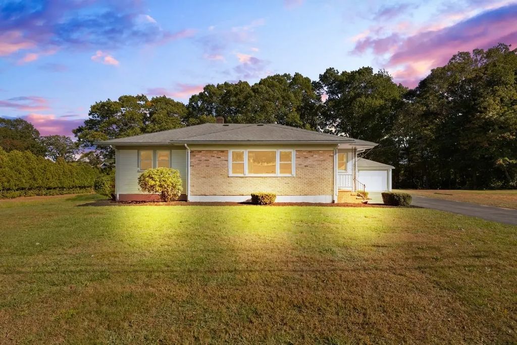 60 Sunhill Road, Taunton