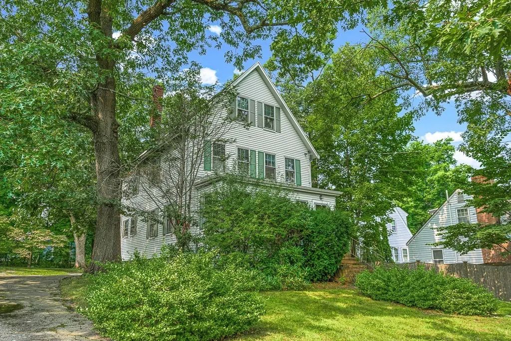 239 Park Avenue, Arlington