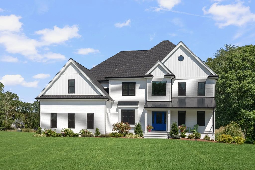 3 Bucklin Dr, Rehoboth