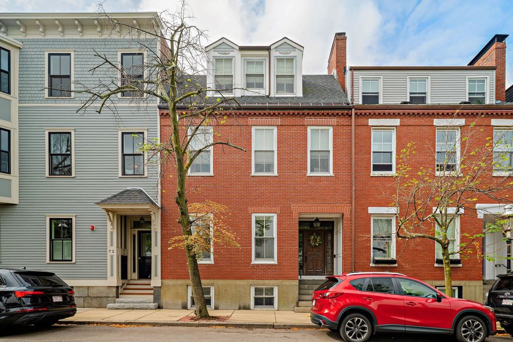 74 Washington St #1, Boston
