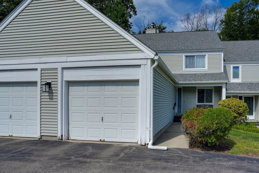 71 Stone Ridge Rd #71, Franklin