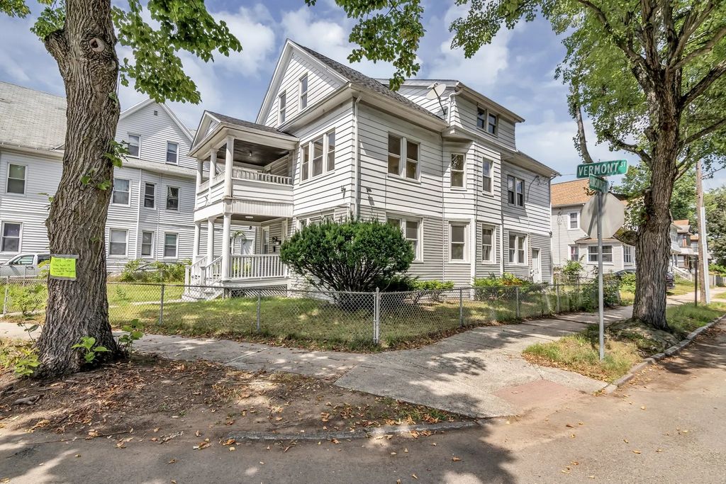 32-34 Vermont St, Springfield