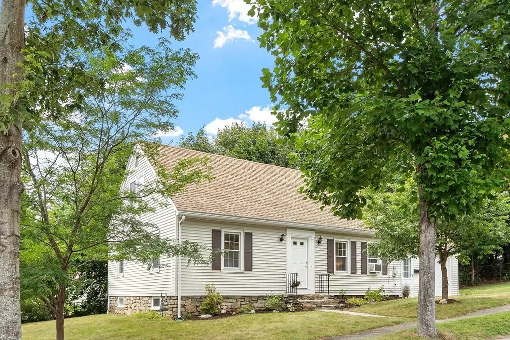 131 Airlie, Worcester