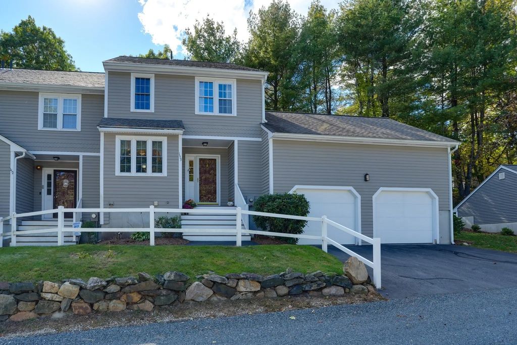 153 Laurelwood Drive #153, Hopedale