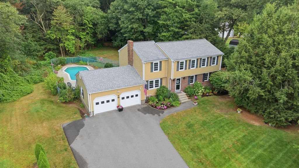 18 Swanson Road, Framingham
