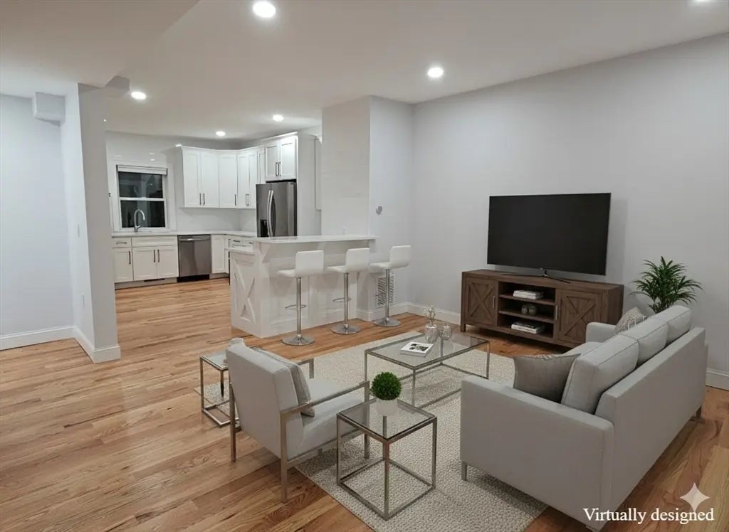 141 Morse St, Watertown