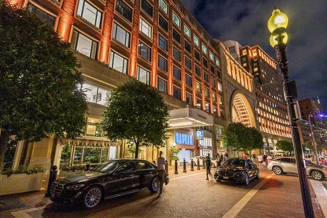 10 Rowes Wharf #ph4, Boston