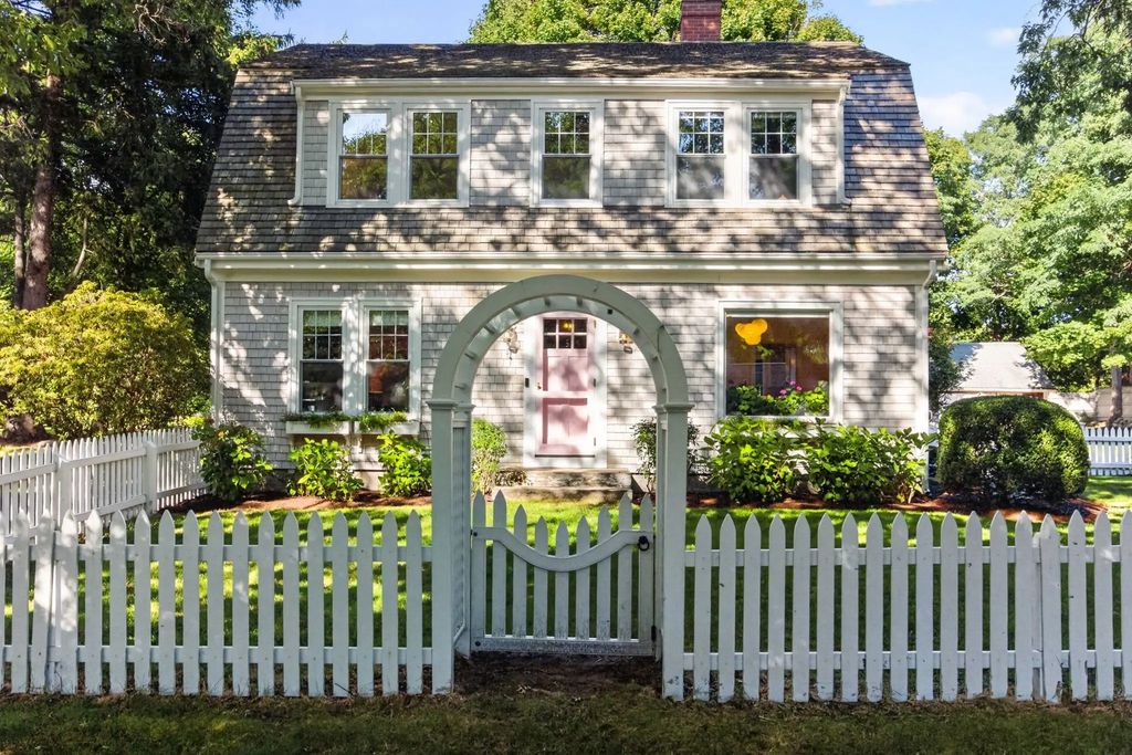150 Lombard Avenue, Barnstable