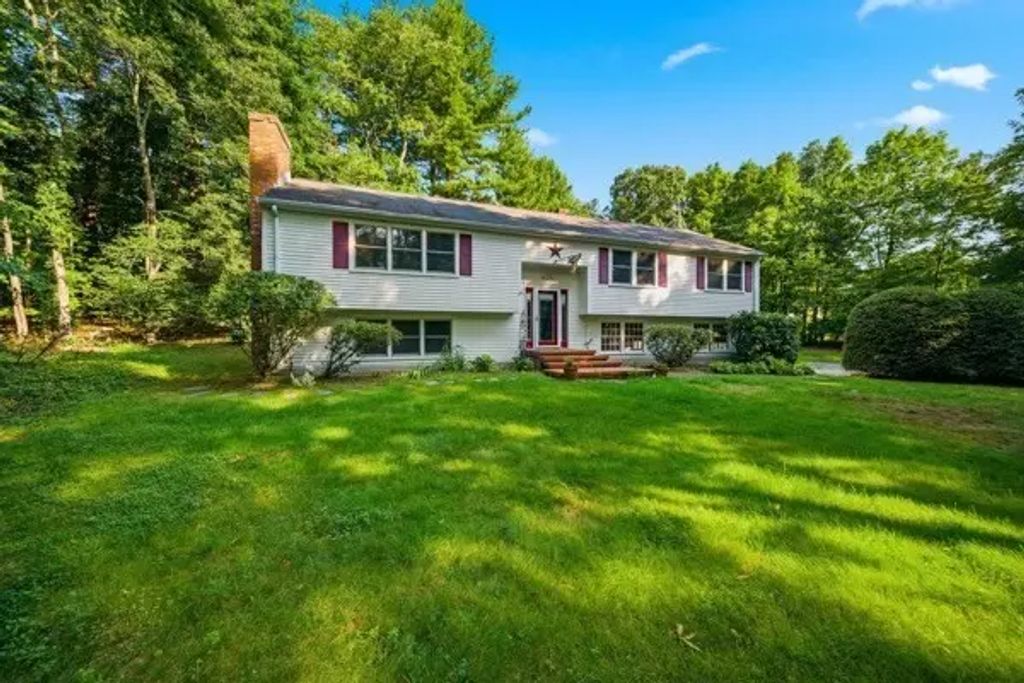 181 Whitcomb Ave, Littleton