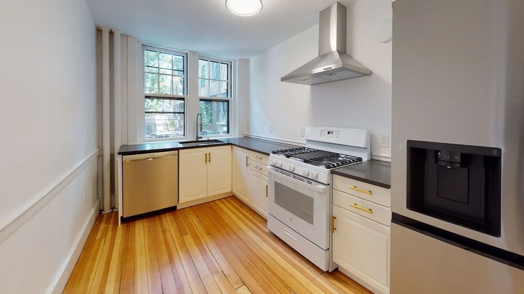 6 Newport Road #2, Cambridge