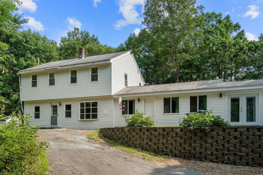 287 Haverhill St, North Reading