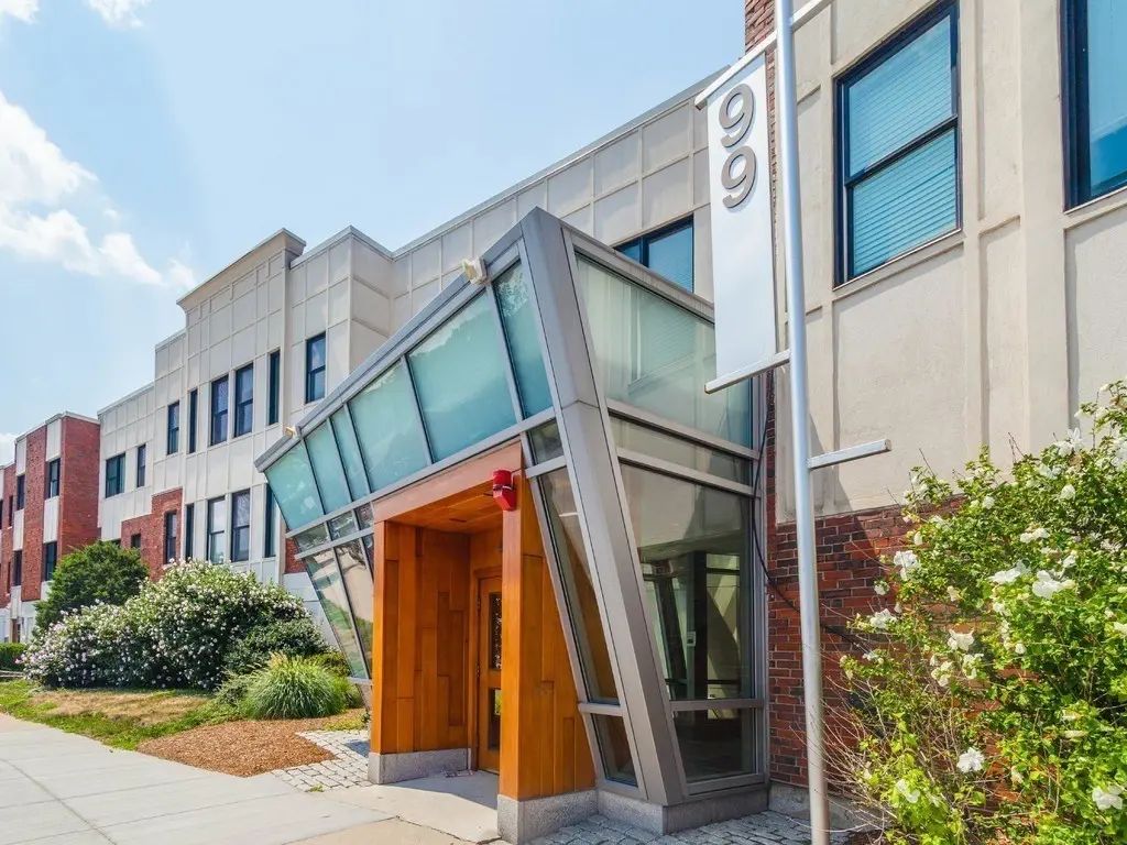 99 Chestnut Hill Ave #202, Boston