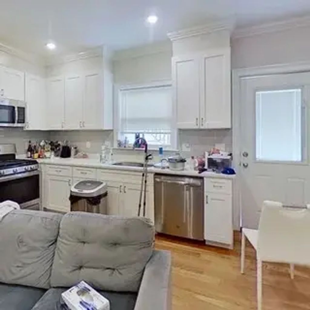 62 Gordon St. #1, Boston