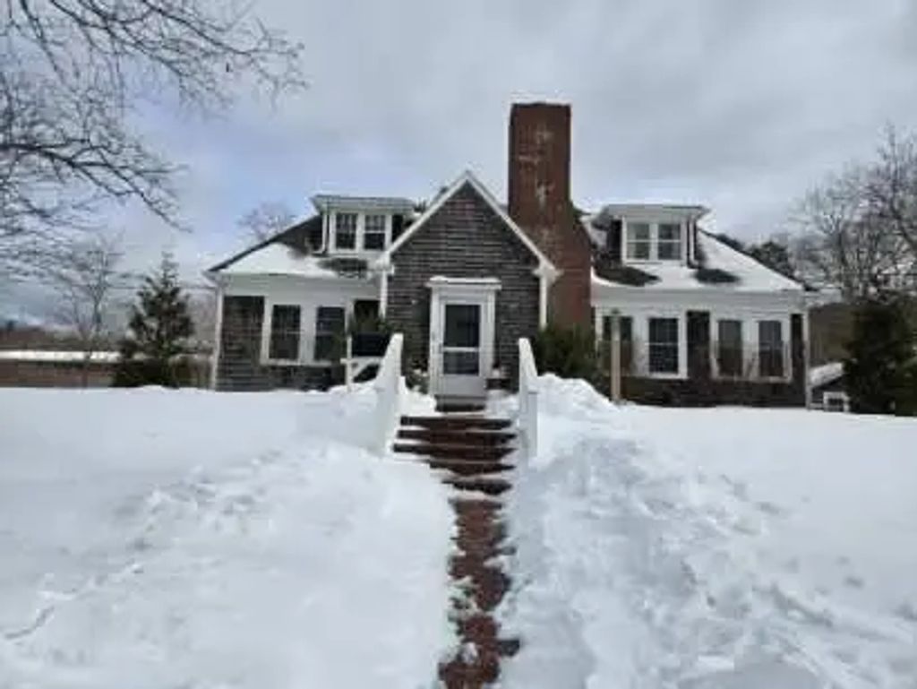 2548 State Hwy Rte 6, Wellfleet