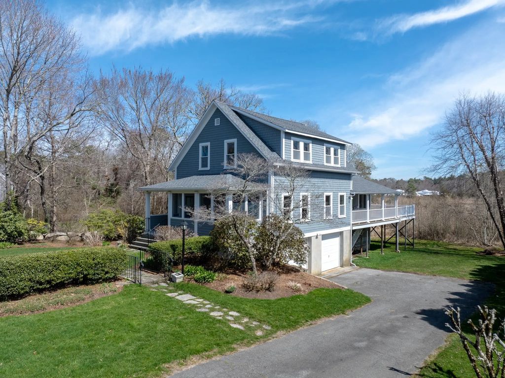 329 Front St, Marion