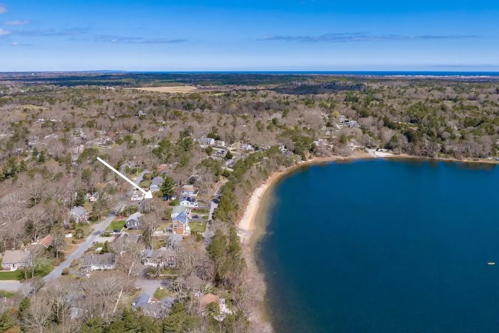 251 Lakeside Drive, Barnstable