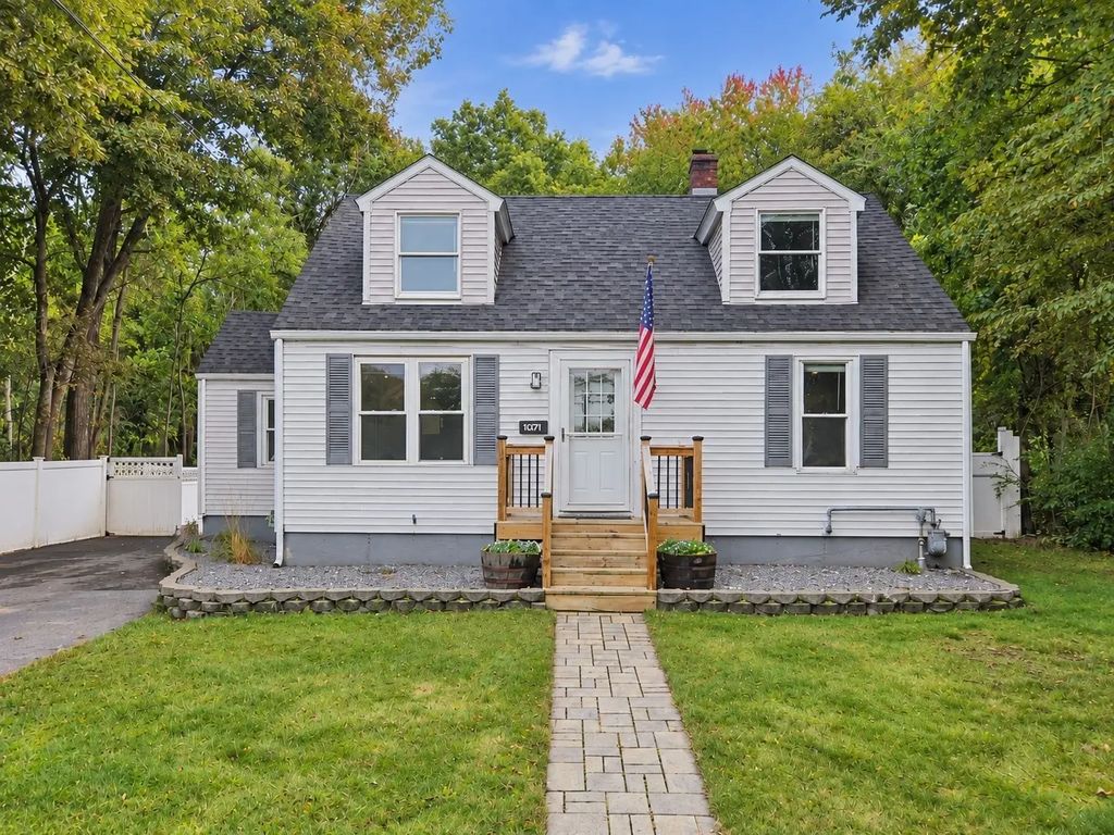 1042 W Boylston St, Worcester