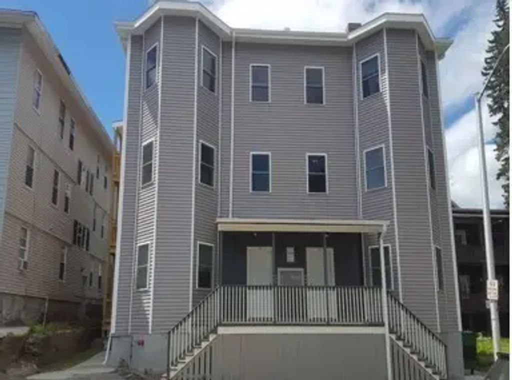 43 Bowdoin Street #1, Worcester